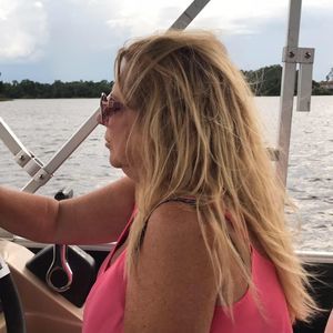 Meet your Posher, Joyce